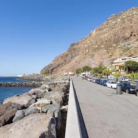 Apartment House En Cerca De Playa & Wifi *