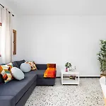 Apartment House En Cerca De Playa & Wifi *