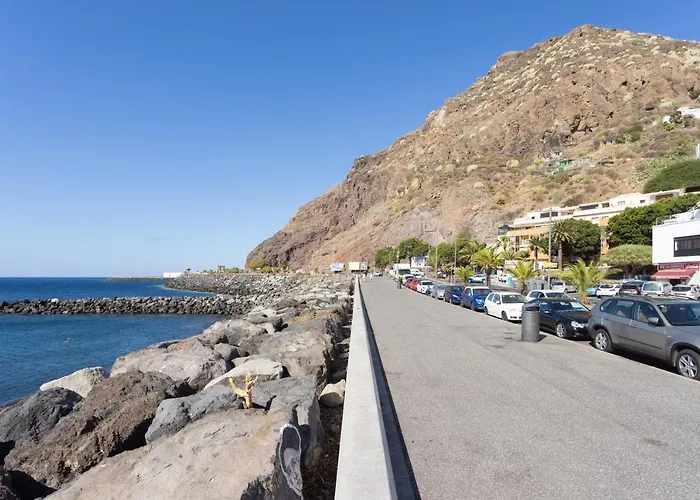 Apartment House En Cerca De Playa & Wifi *